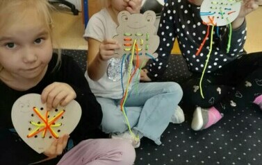 Projekty, zajęcia edukacyjne, innowacja Mądrzy Rodzice &bdquo;Jedyneczki&rdquo; 6