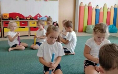 Projekty, zajęcia edukacyjne, innowacja Mądrzy Rodzice &bdquo;Jedyneczki&rdquo; 33