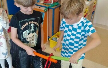 Projekty, zajęcia edukacyjne, innowacja Mądrzy Rodzice &bdquo;Jedyneczki&rdquo; 38