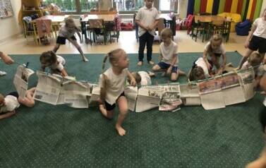 Projekty, zajęcia edukacyjne, innowacja Mądrzy Rodzice &bdquo;Jedyneczki&rdquo; 55