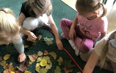 Projekty, zajęcia edukacyjne, innowacja Mądrzy Rodzice &bdquo;Jedyneczki&rdquo; 65