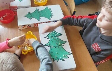 Projekty, zajęcia edukacyjne, innowacja Mądrzy Rodzice &bdquo;Jedyneczki&rdquo; 87