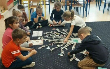 Projekty, zajęcia edukacyjne, innowacja Mądrzy Rodzice &bdquo;Jedyneczki&rdquo; 131