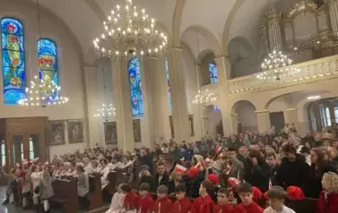 b8bcb80f-6123-442f-8751-56f176122119