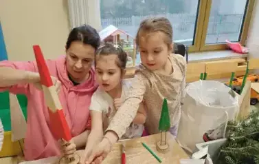 823a8e51-b629-4a67-a43c-7c800d24529b